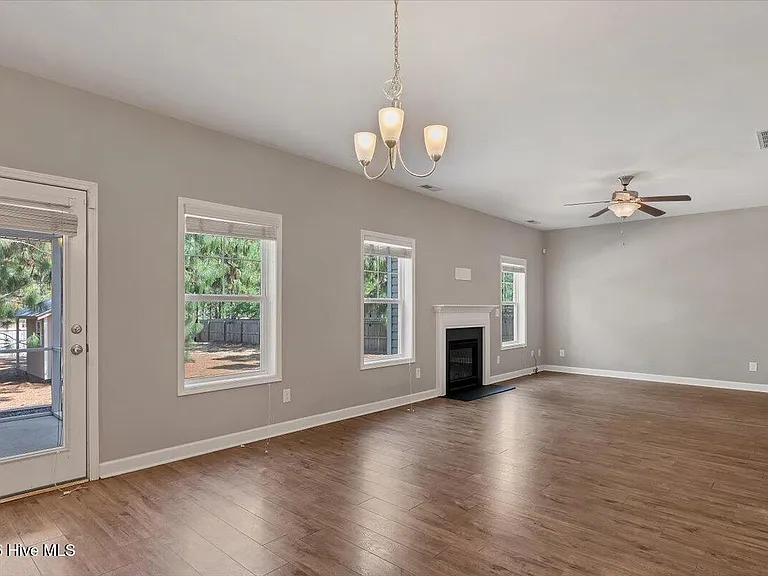 3015 Dana Ln — Photo 30