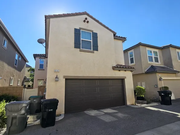 6142 Snapdragon St, Corona, CA 92880