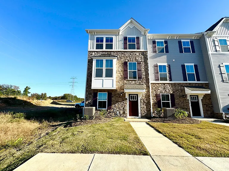 1423 Newell Towns Ln — Photo 17