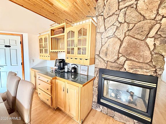 4th image of 6870 W ROBBIN Lane