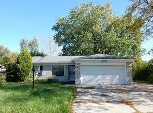 9535 Washington St, Romulus, MI 48174