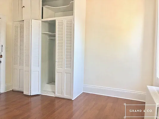 Rented by Grand & Co. | media 19