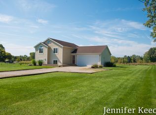 15363 White Creek Ave NE, Cedar Springs, MI 49319