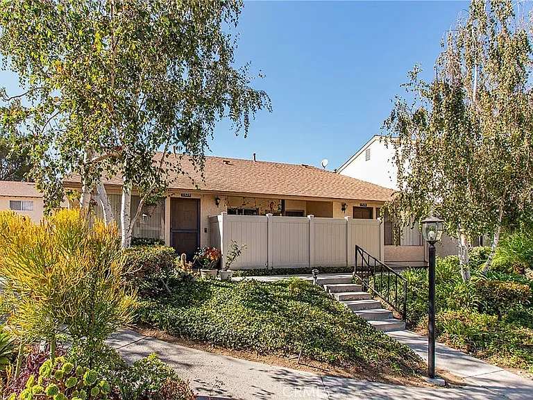 1436 Ramona Dr — Photo 21