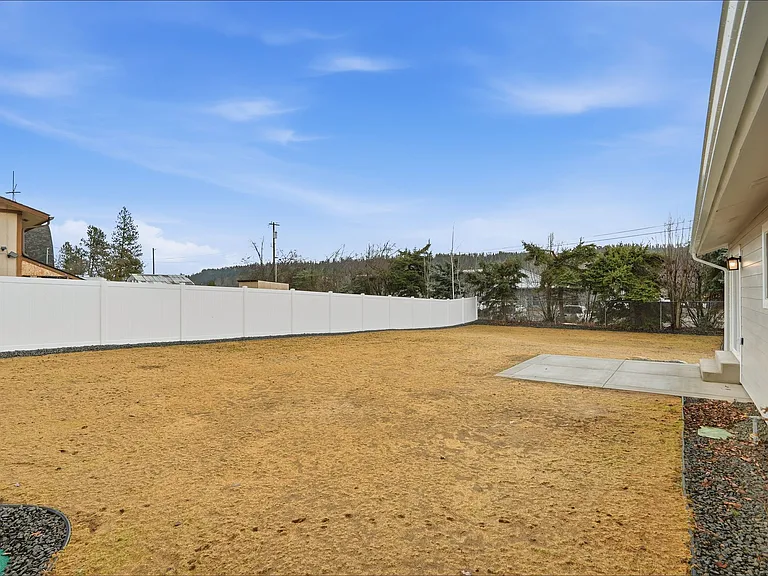 3440 N Huetter Rd #1 — Photo 21