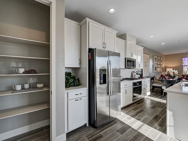 918 Cottonwood Hill Pl — Photo 13