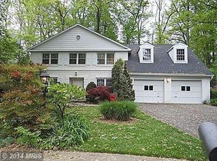 8917 Lynnhurst Dr, Fairfax, VA 22031