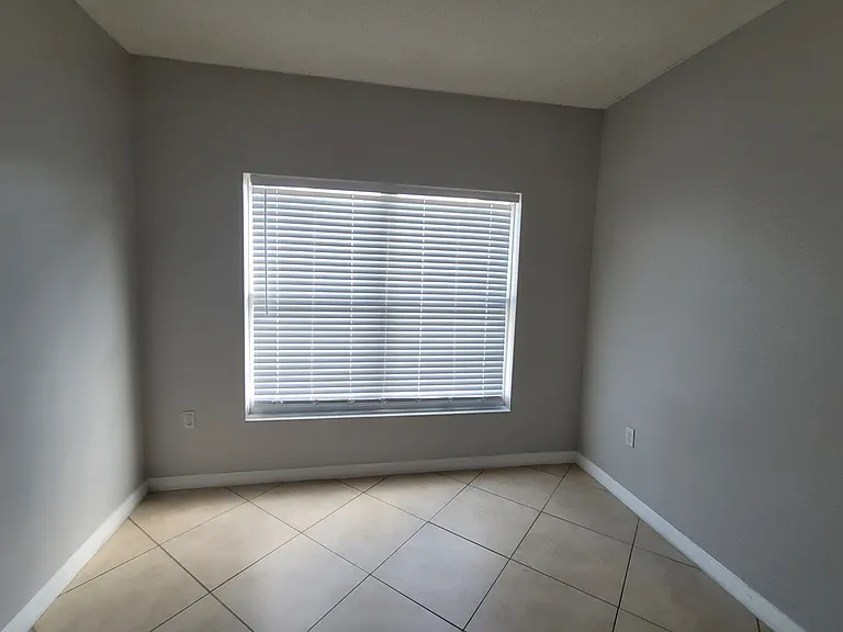 319 Alegriano Ct — Photo 9