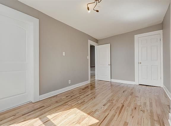 4th image of 69 Jewett Ave #2
