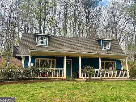 3rd image of 1048 Echota Rd
