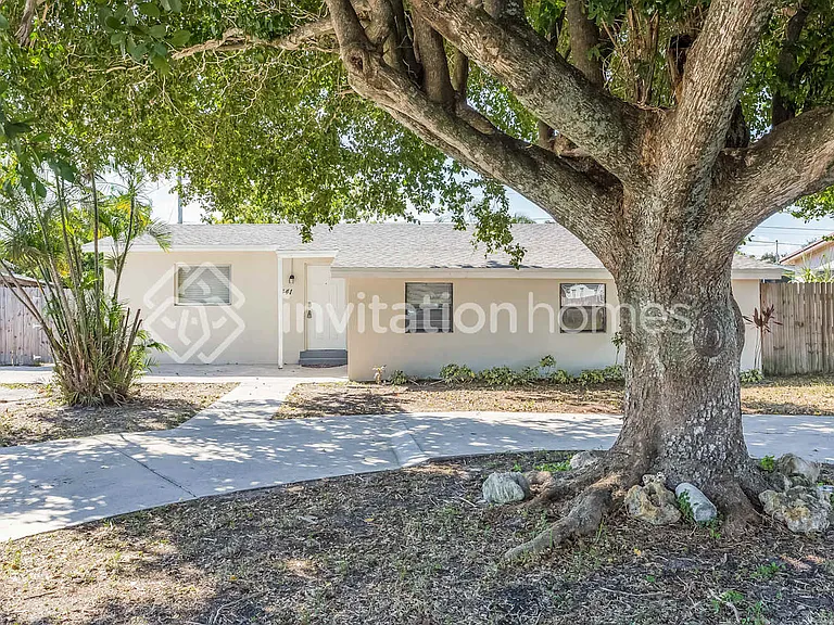 441 Dionne Dr — Photo 1