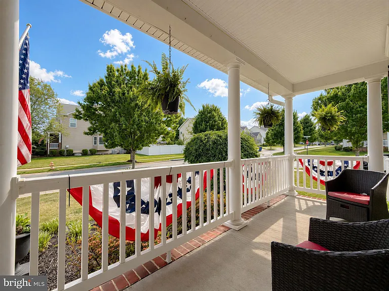 23687 Coventry Dr — Photo 58