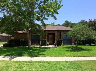 530 Cooper Ln, Coppell, TX 75019
