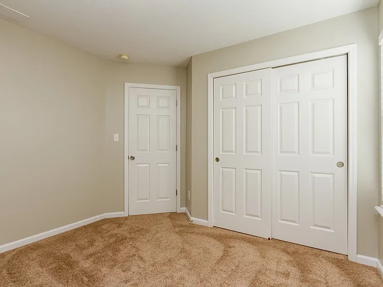 674 Austrian Way — Photo 12