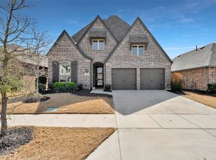 16400 Bidwell Park Dr, Roanoke, TX 75078