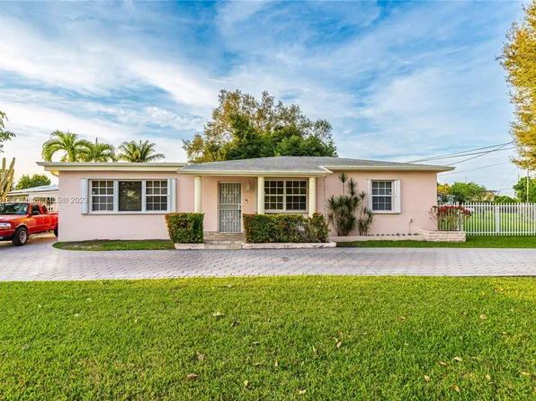 7201 SW 14th St, Miami, FL 33144