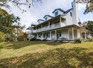 812 Sandy Creek Rd, Bowie, TX 76230