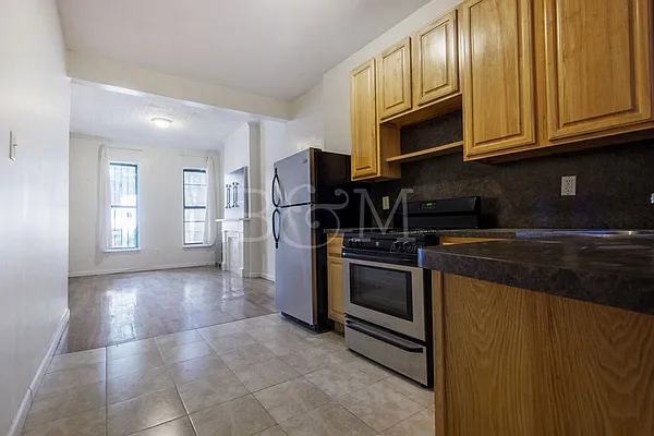 Rented by Brick&Mortar | media 53