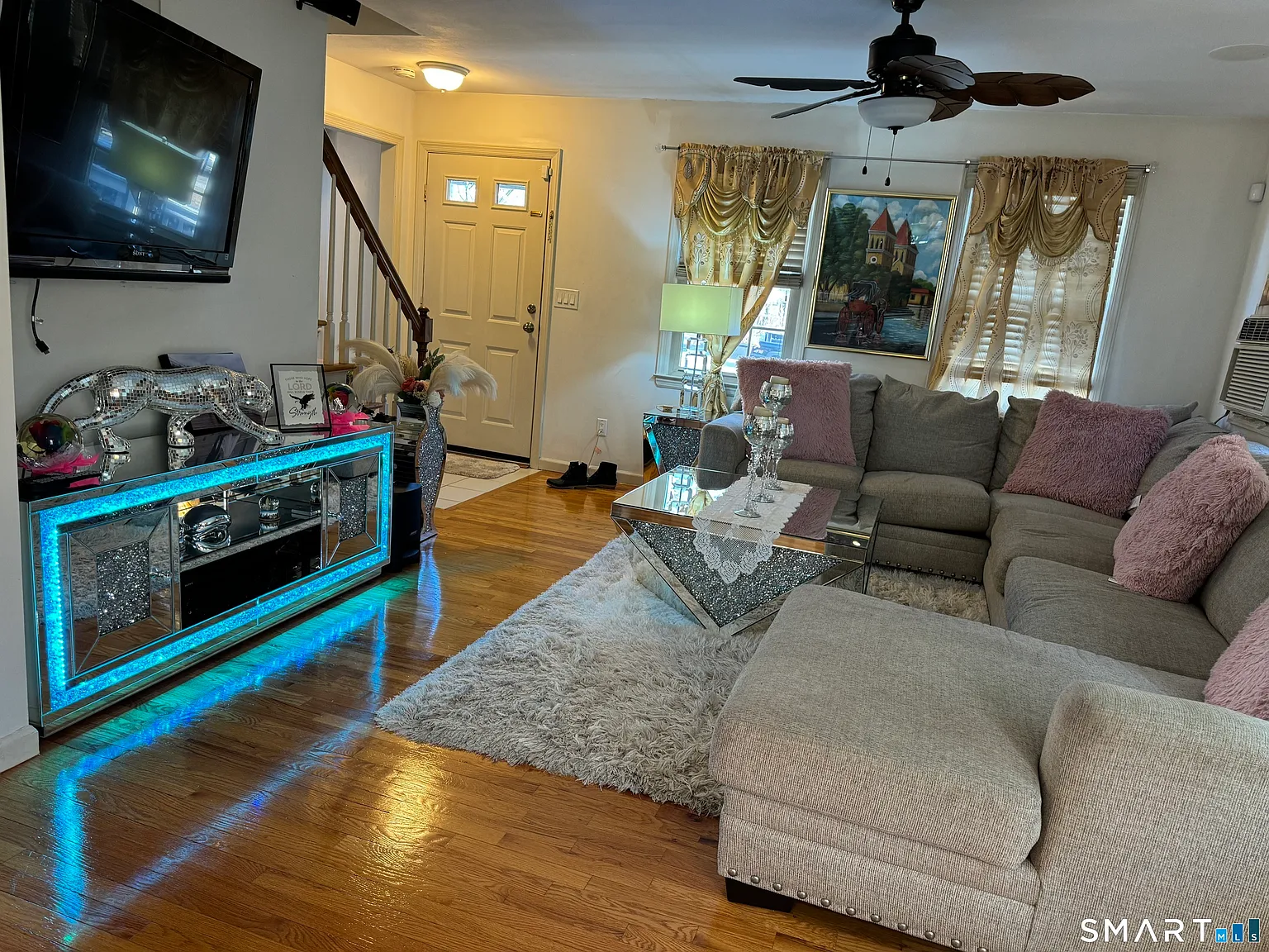 3 bed, 1.5 bath, 1470 sqft, $3,800 — Photo 4
