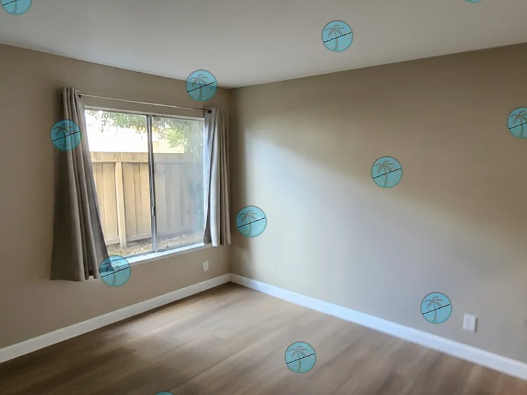 245 W Channel Islands Blvd — Photo 16