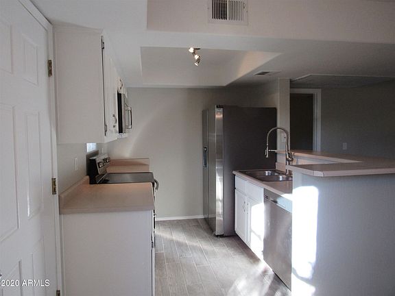 2nd image of 14910 N Kings Way Unit 106