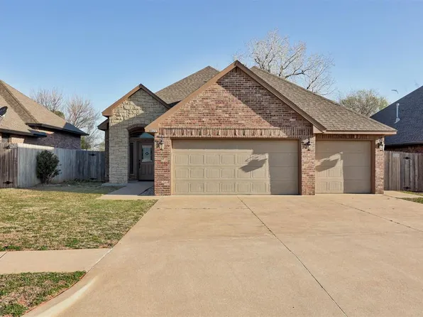 11933 SW 17th St, Yukon, OK 73099