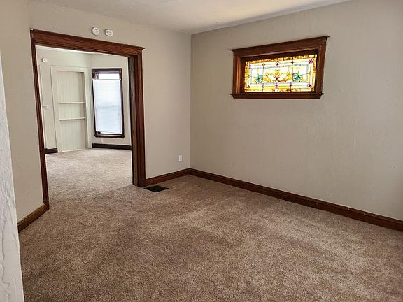 5th image of 923 21st St #A