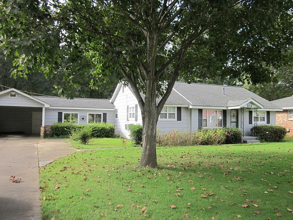 1st image of 204 East St
