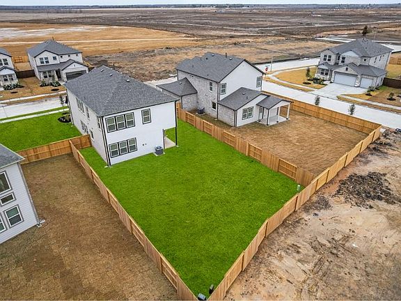 7th image of this home