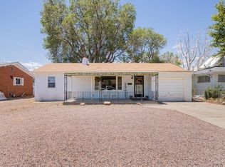 1705 Crestmoor Dr, Pueblo, CO 81001