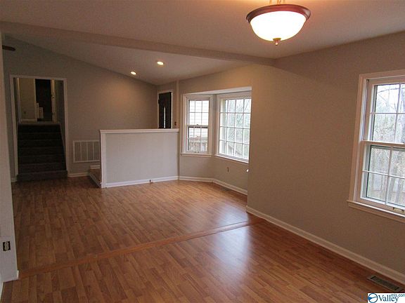 3rd image of 1312 Aldridge Dr SE