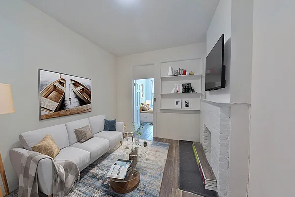 Rented by Platinum Forbes Global Properties | media 1