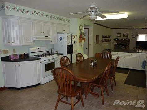 3rd image of 2714 Alexandria Pl