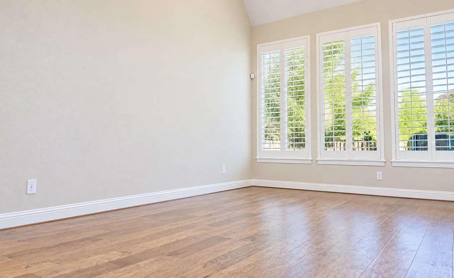 3 bed, 2226 sqft, $3,000 — Photo 4