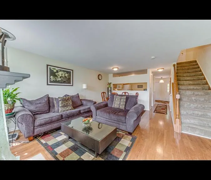 1339 Coldspring Rd — Photo 4