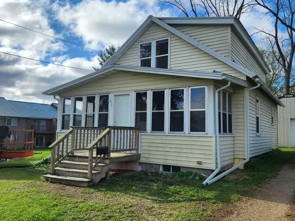 615 E Decker St, Viroqua, WI 54665