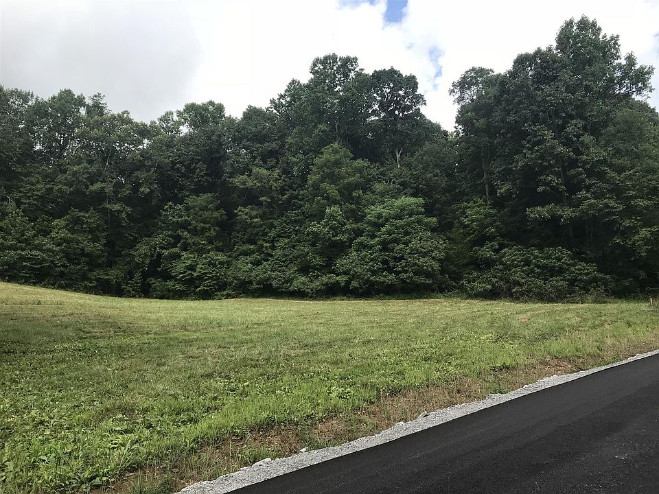 2nd image of 1572 Old Gallatin Rd #12
