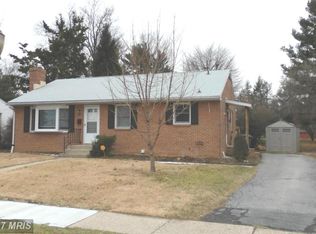 903 Pine Ave, Frederick, MD 21701