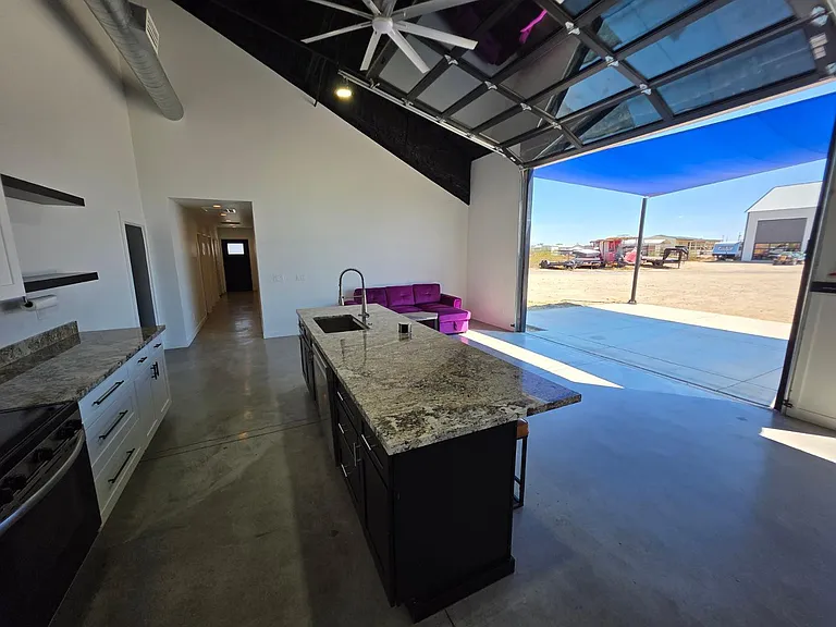 2061 W Daniel Rd #2 — Photo 15