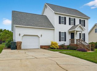 200 Hunter Way, Clayton, NC 27520