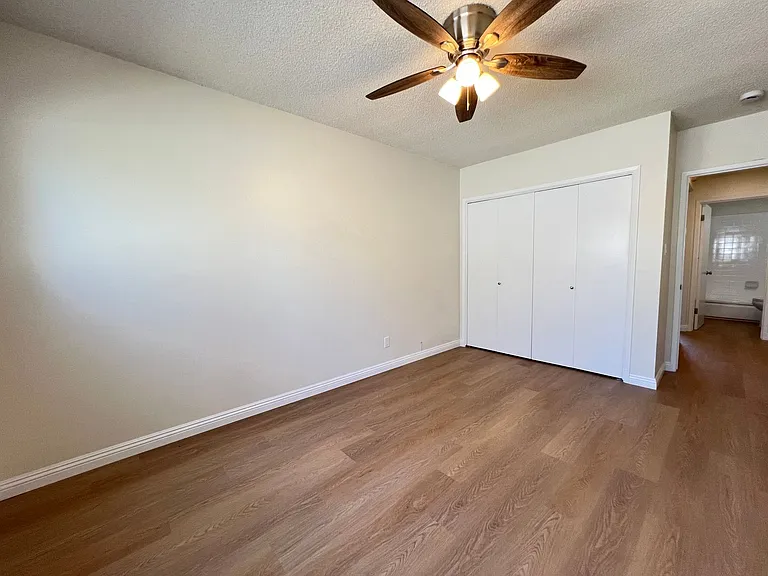 25326 Oak St — Photo 14