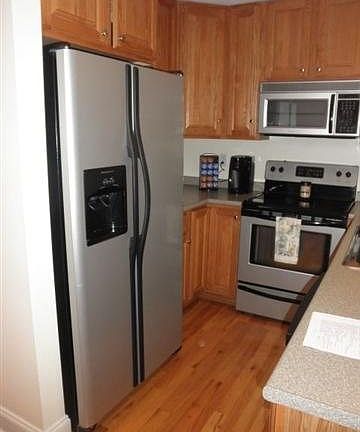 3rd image of 7 Lafollette Dr