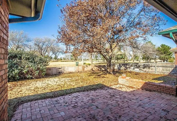 3 bed, 1371 sqft, $1,650 — Photo 3