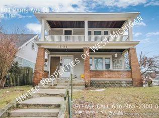 1801 Paris Ave SE #2, Grand Rapids, MI