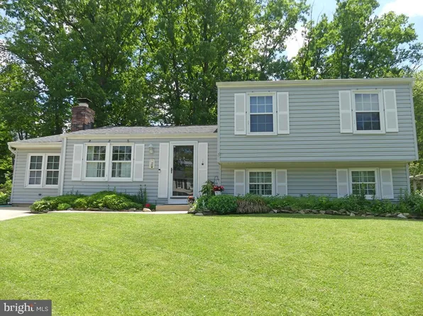 5 Bamborough Ct, Baltimore, MD 21236