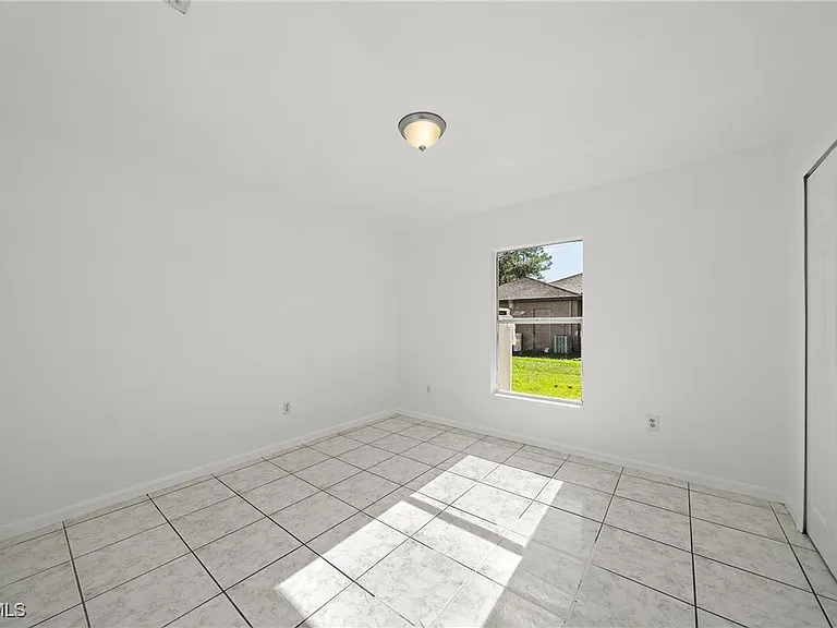 4735 30th St SW — Photo 24