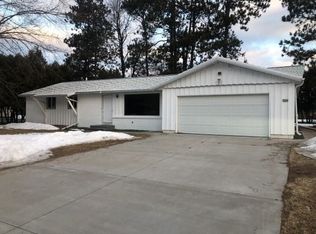 5514 Riverview Ct, Stevens Point, WI 54482