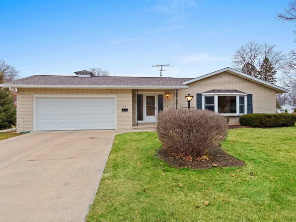 44 Highland Ave, Ripon, WI 54971