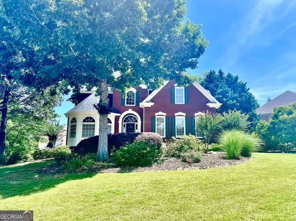 2354 Glenmore Ln, Snellville, GA 30078
