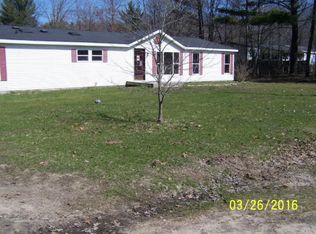 5850 S Brunswick Rd, Holton, MI 49425